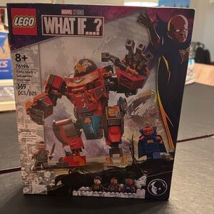 LEGO Marvel Sakaarian Iron Man Set - Red and Blue RETIRED